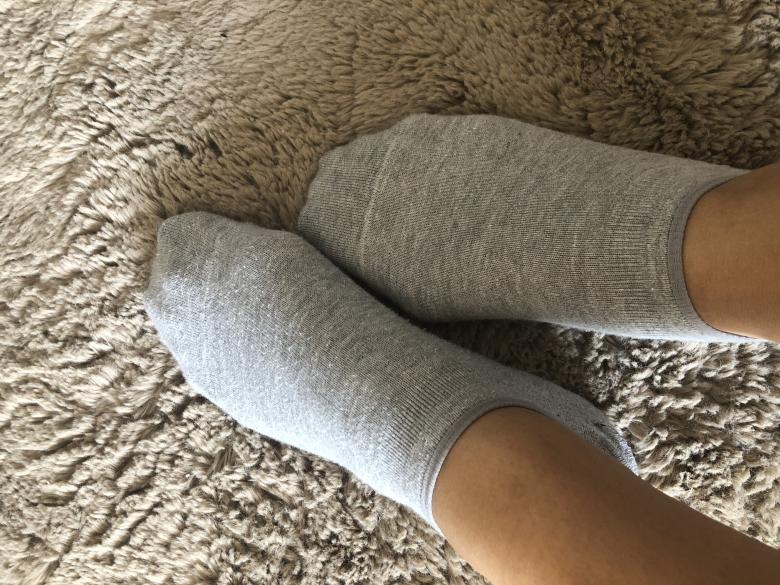 Durchgeschwitzte Socken