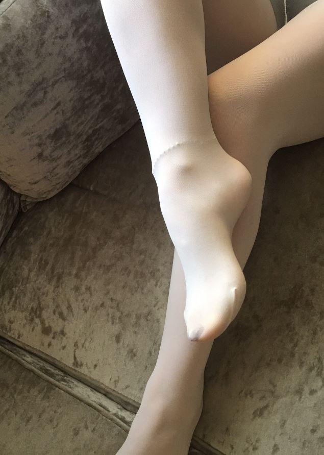 Weisse getragenes Strumpfhose