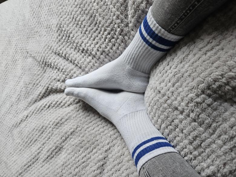 Sportsocken von süßen Füßen