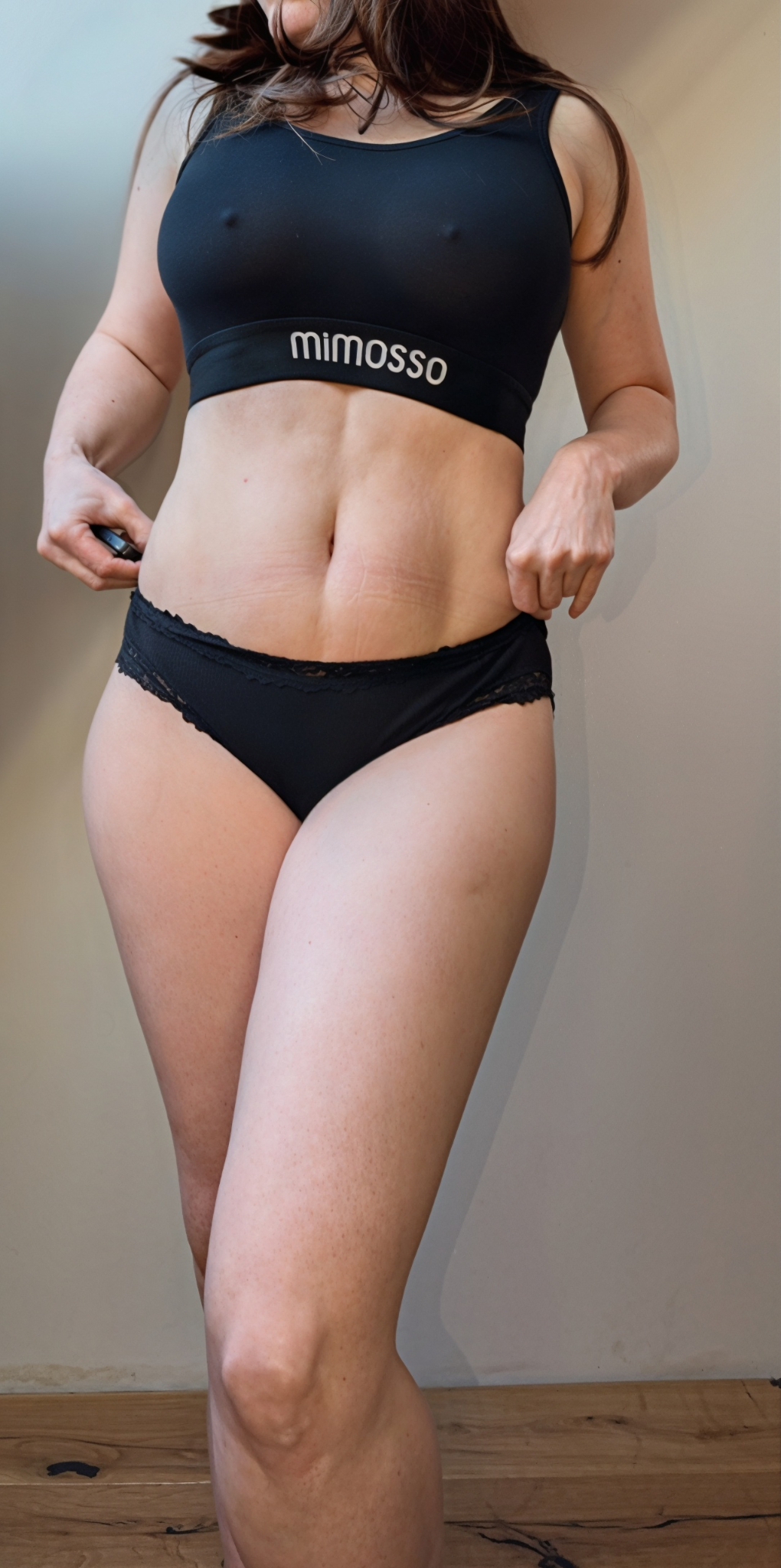 schwarzes Sportbustier- schlicht & sexy