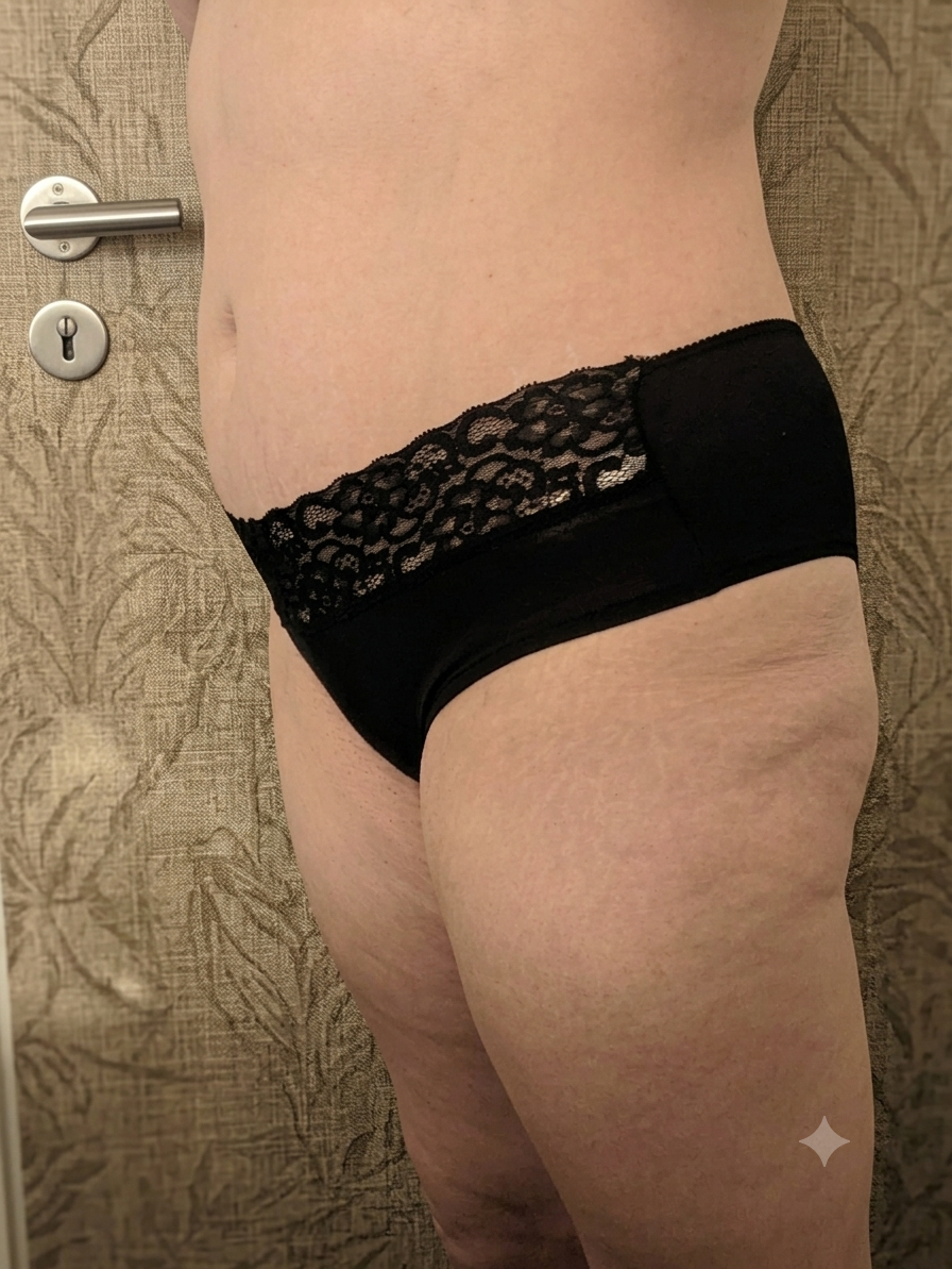 Sinnlicher schwarzer Spitzen- Panty
