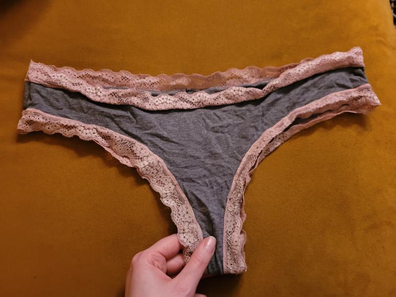 Knappes saftiges Panty