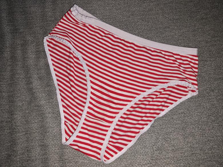 Mein gestreiftes Höschen