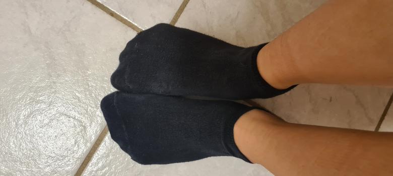 Verschwitze Söckchen 1 Tag getragen