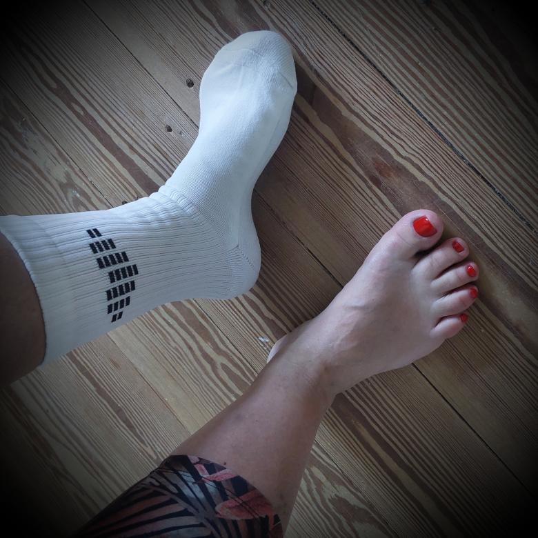 3 Bilder meiner Füße nach Wahl