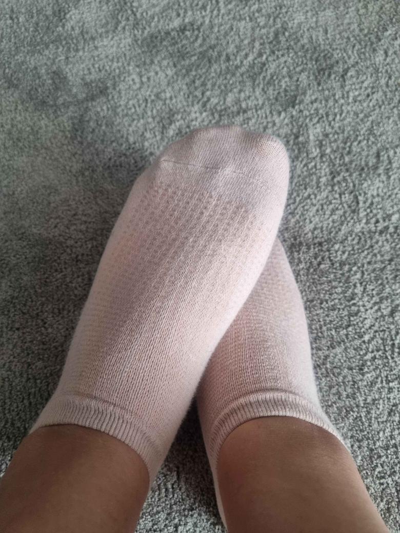 Süße getragene Sneakersocken (pink)