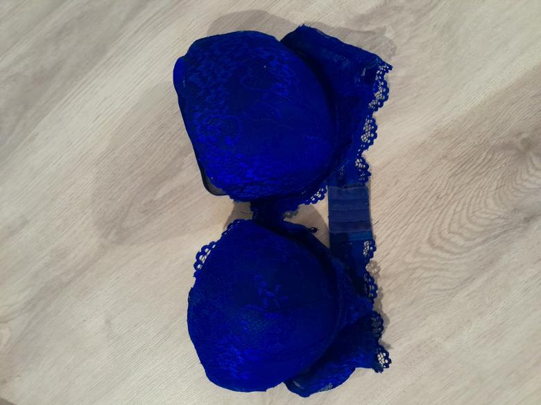 Blauer Spitzen BH 100 D