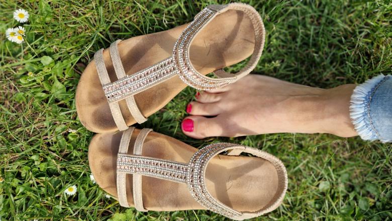 Funkelnde Sandalen