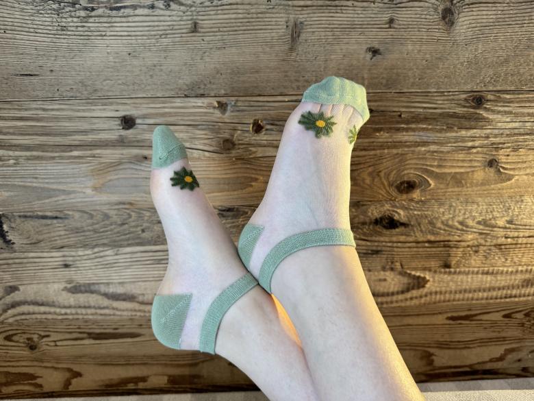 Grüne Mesh-Söckchen