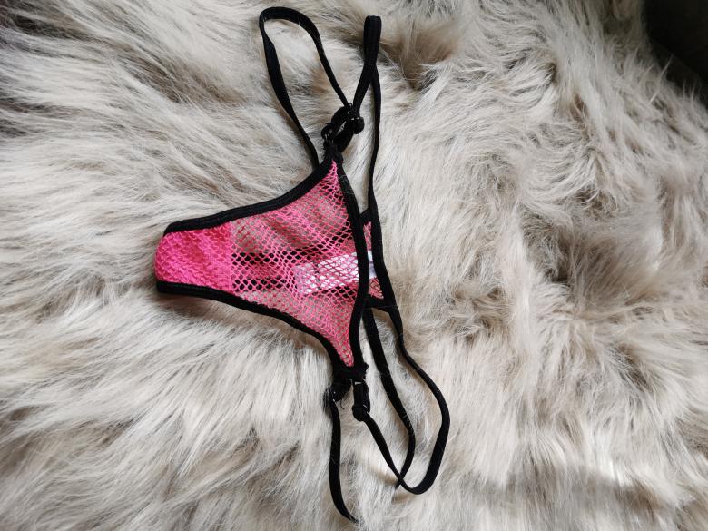 String Tanga GoGo Girl