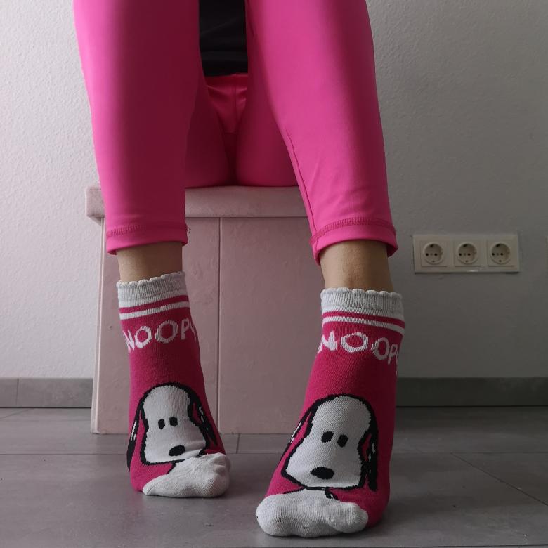 Pinke snoopy Socken in 39