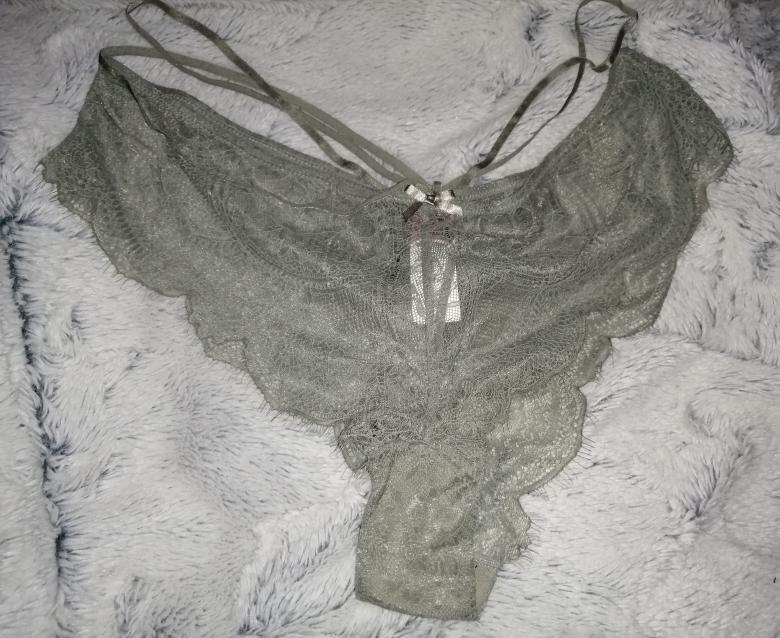 💚Feines Schilf an behaarter Muschi💚