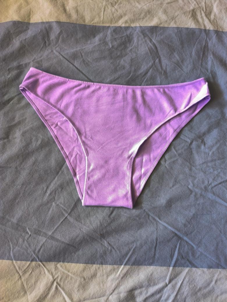 Schlichter Lila Slip 💜