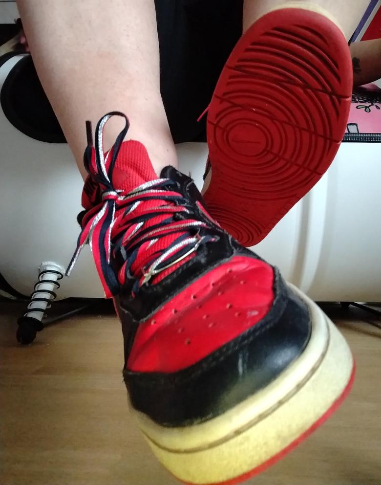 Meine Nikes, deine Sehnsucht