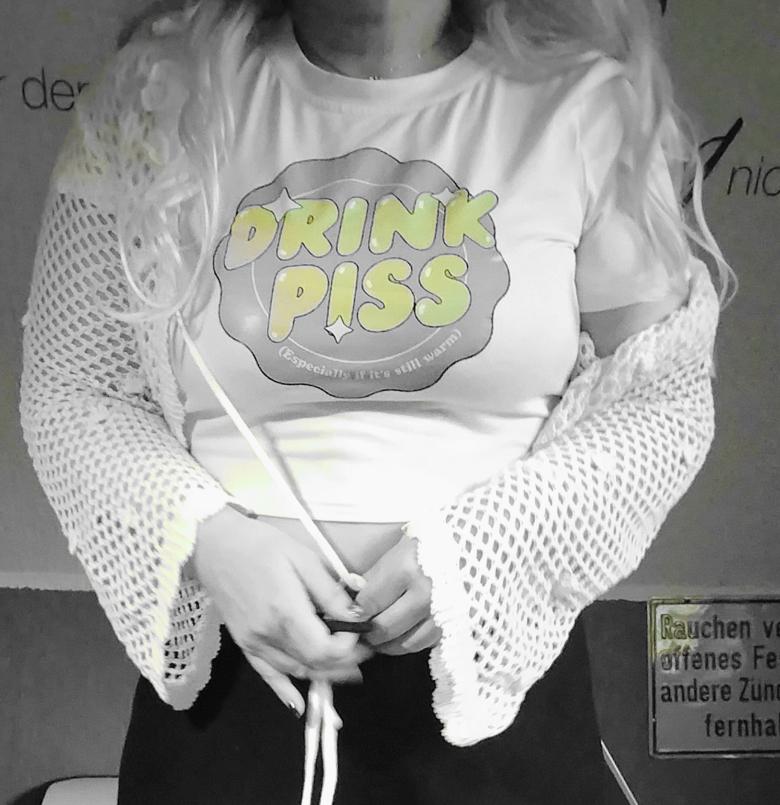 Ich Filme mich 7x beim pinkeln