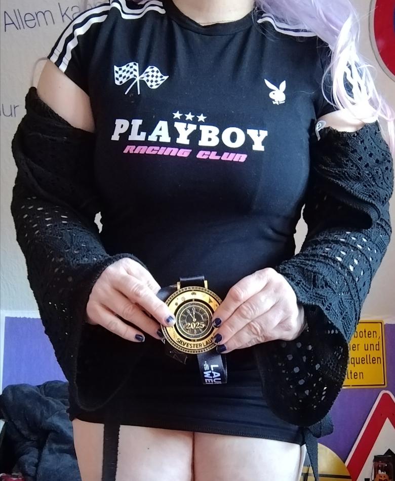 Silvester Kleid mit Nylons