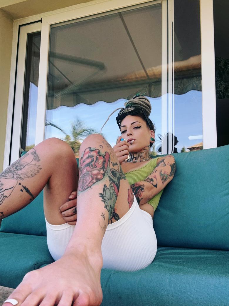 Im Schlaf getragenes Shirt