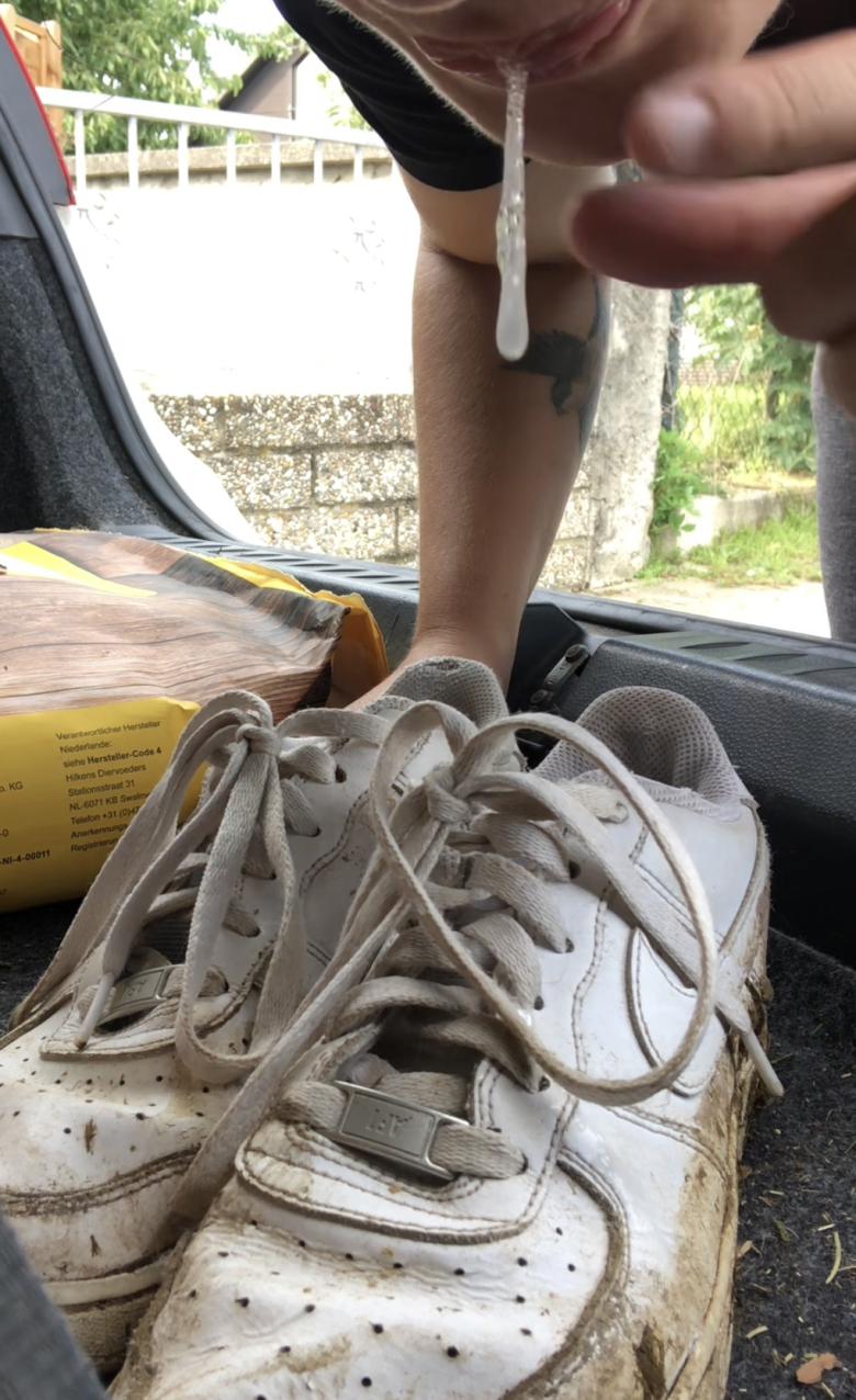 Nikes dreckig machen