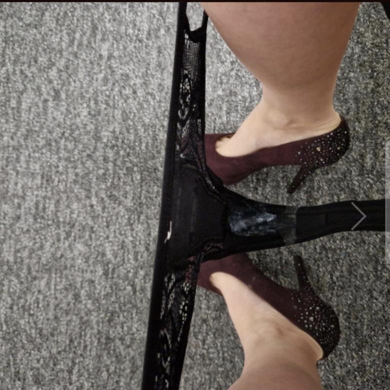 Feuchter String 💦