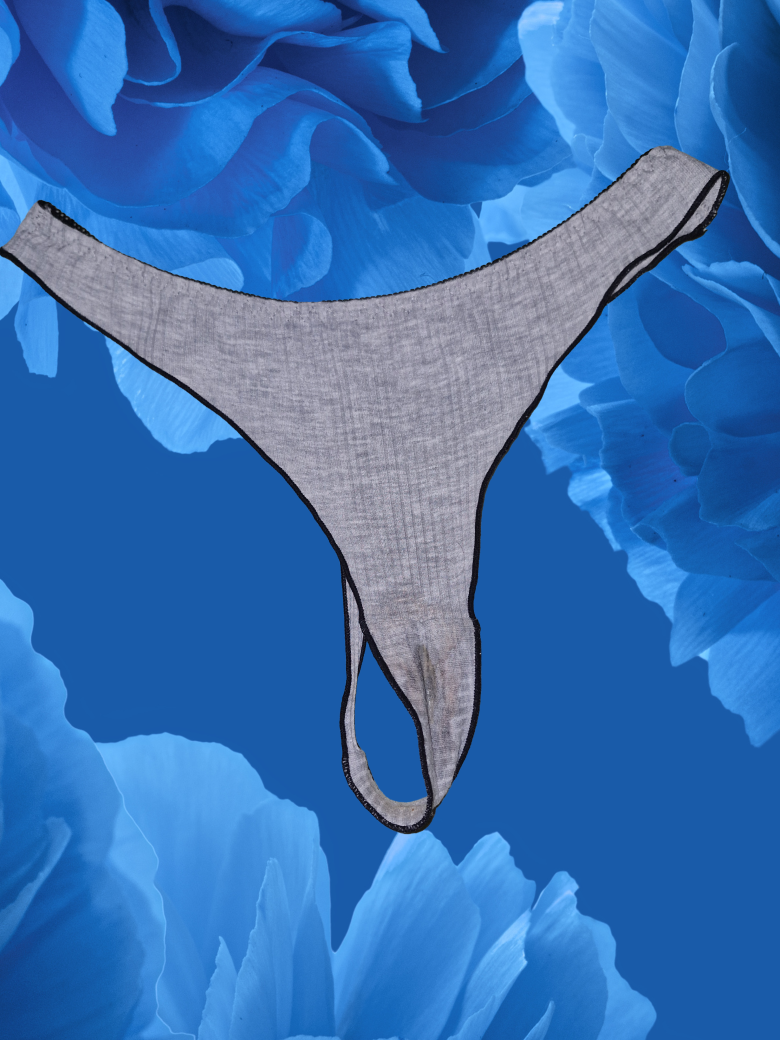 String in grau sucht dich😏💋