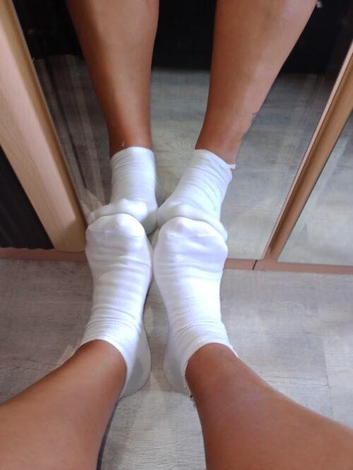 Weiße reine Sneakers