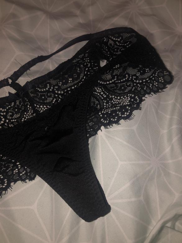 Sexy Tanga mit Spitze